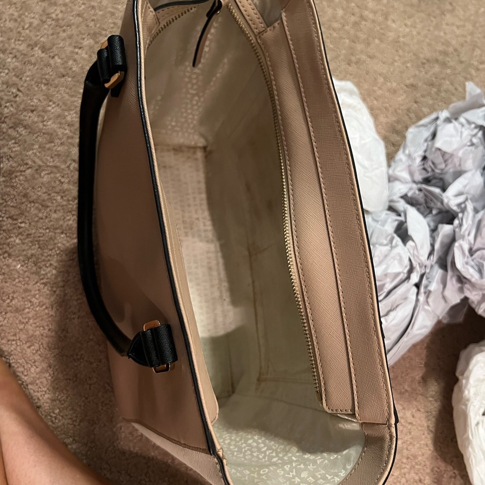 Kate Spade Envelope Purse - Picture 3 of 3